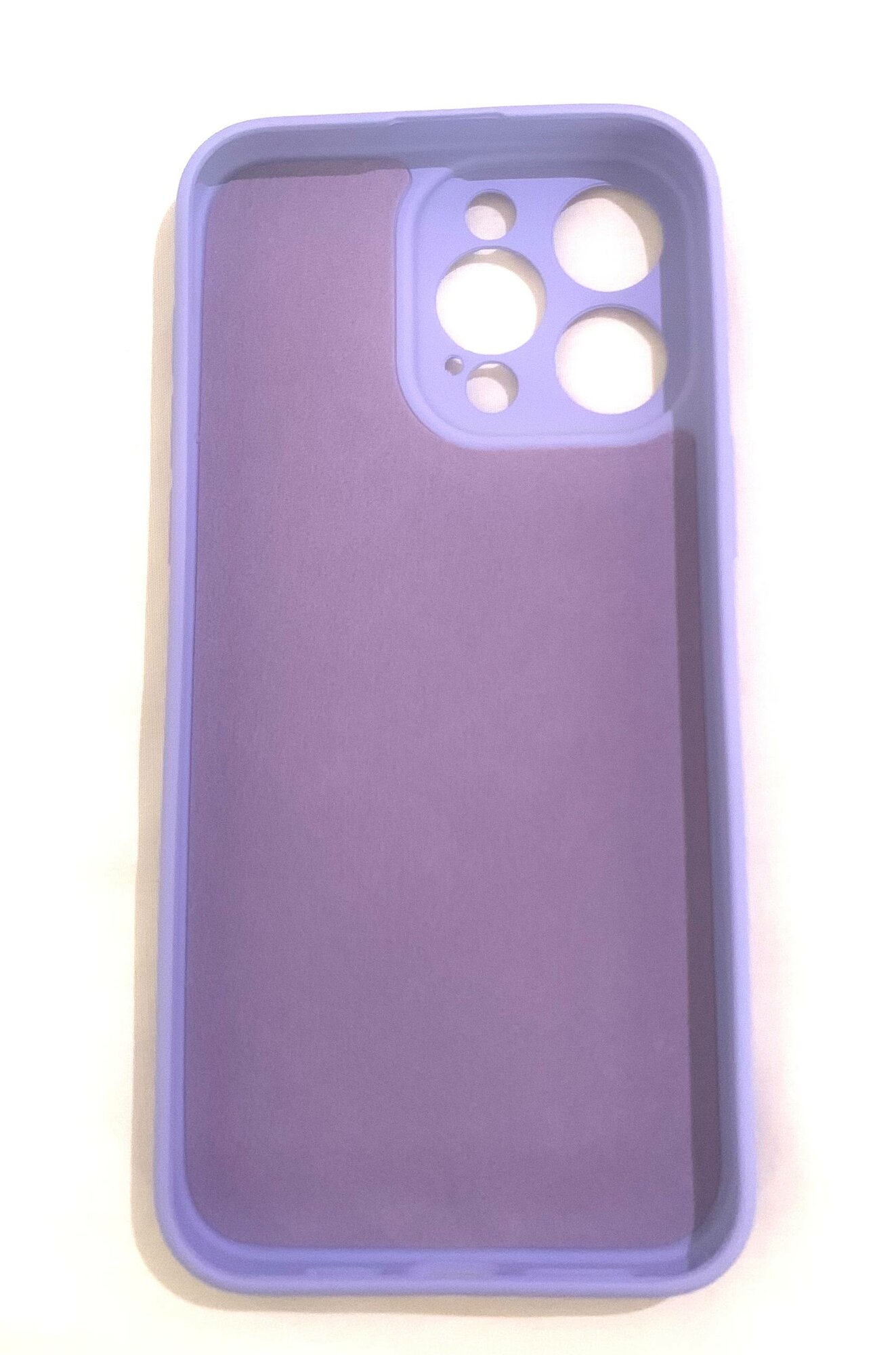 Чехол "Цветочки" сиреневого цвета для модели телефона Iphone 15 Pro Max — фото 1