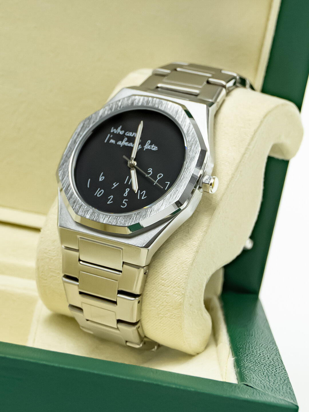 Наручные часы Classic, черные