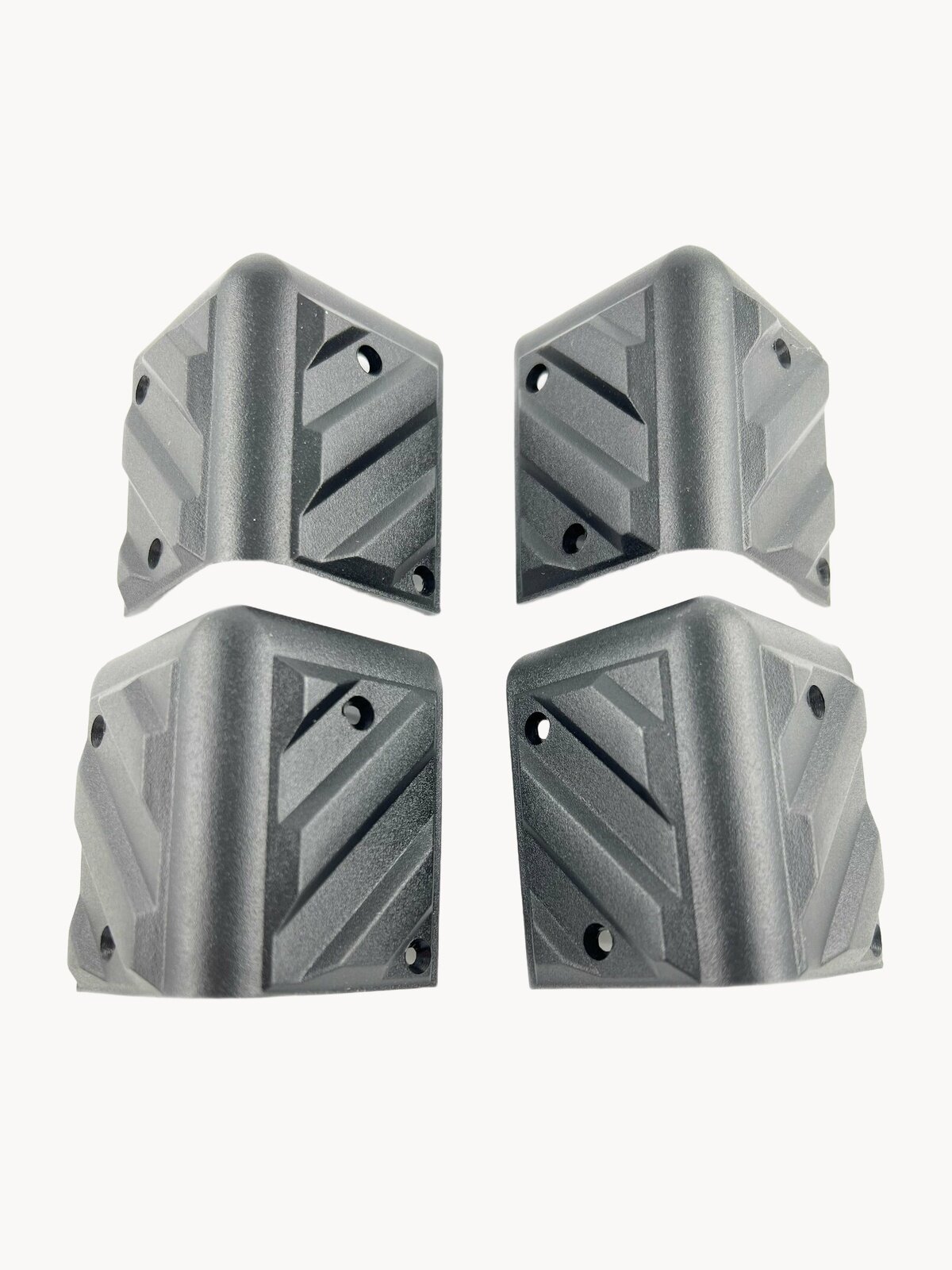 Уголок защитный для колонок пластмассовый 47х47х60 мм ( 4 штуки).