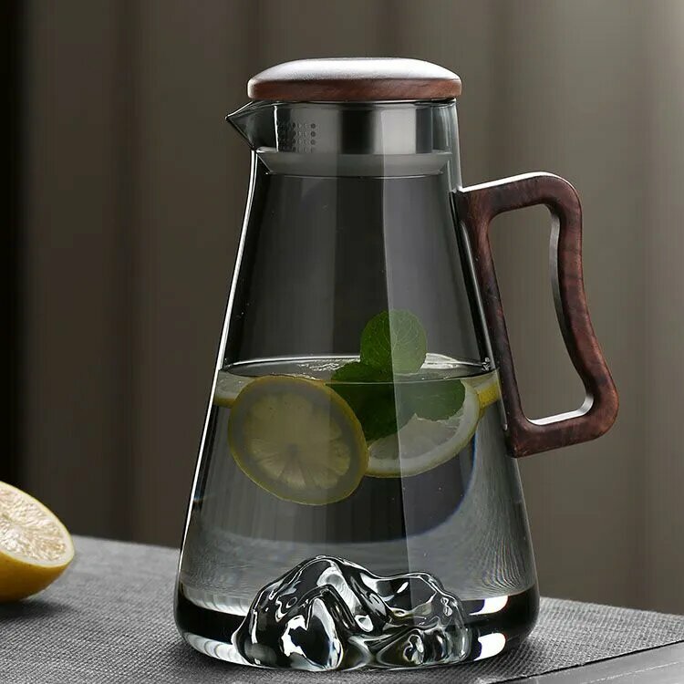 Светло-серый кувшин из закаленного стекла с алюминиевой крышкой, объем 2 л, идеален для воды и напитков