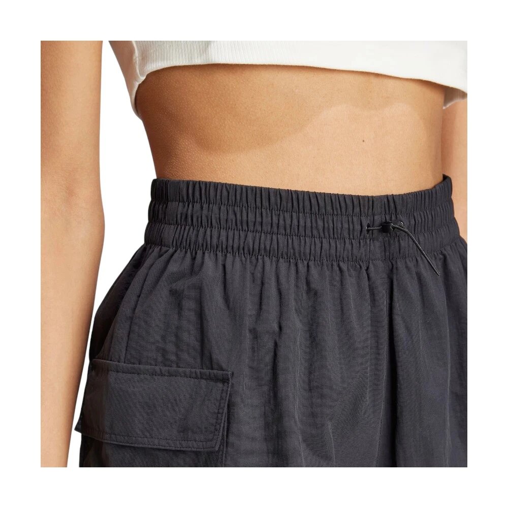 Шорты adidas, размер XL — фото 1