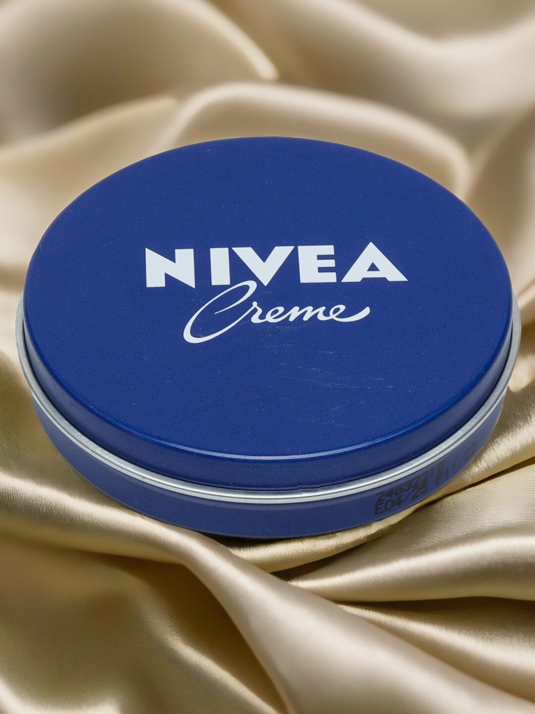 Универсальный крем Nivea для ухода за кожей, увлажнение и защита 30 мл