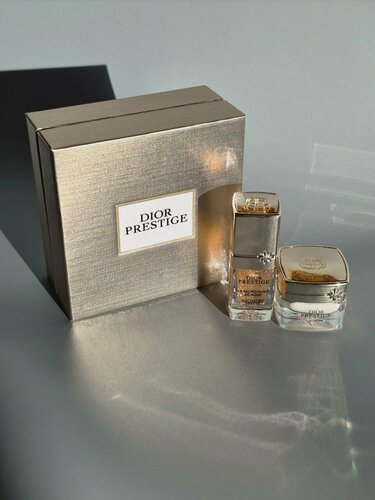 Изображение товара Набор косметики для лица "Dior Prestige", крем для лица и микропитательный лосьон