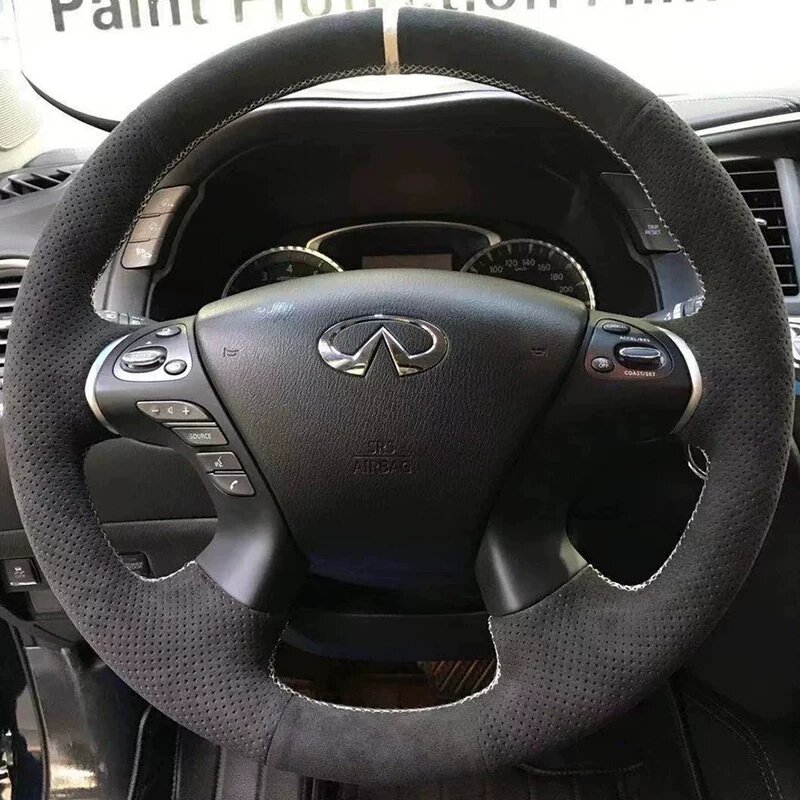 Чехол на руль Infiniti Q70L 2013-2019 — ультра-файбер, перфорированные боковины, белая строчка, белый центральный маркер
