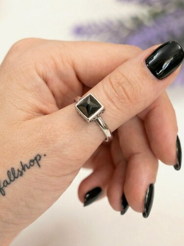 Изображение товара Славянский оберег, кольцо помолвочное, фианит, искусственный камень