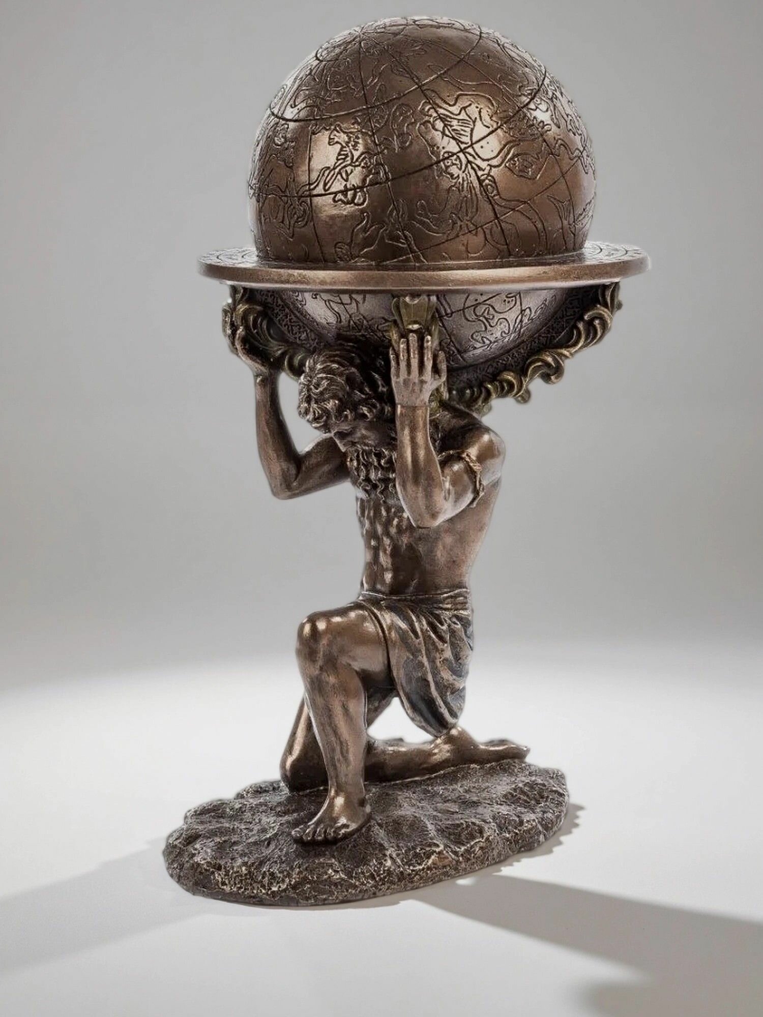 Статуэтка Атлас, 23.5*15*12.5см, материал полистоун, цвет бронзовый