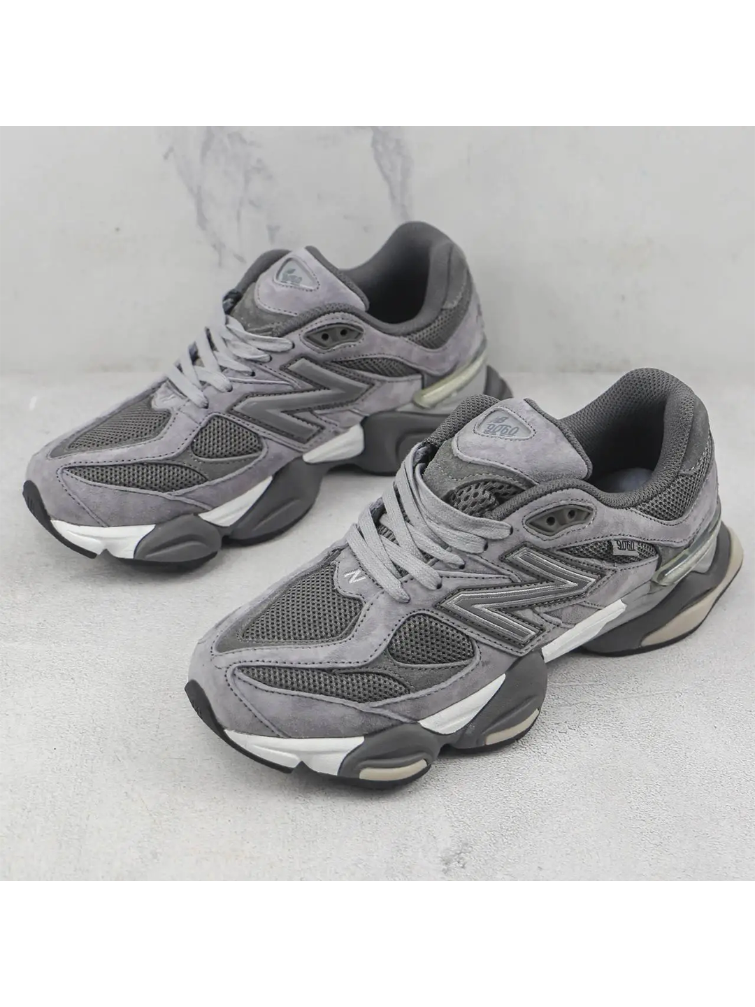 Кроссовки New Balance New Balance 9060, полнота 4 (RU)/ на узкую и среднюю стопу, размер 40, gray — фото 1