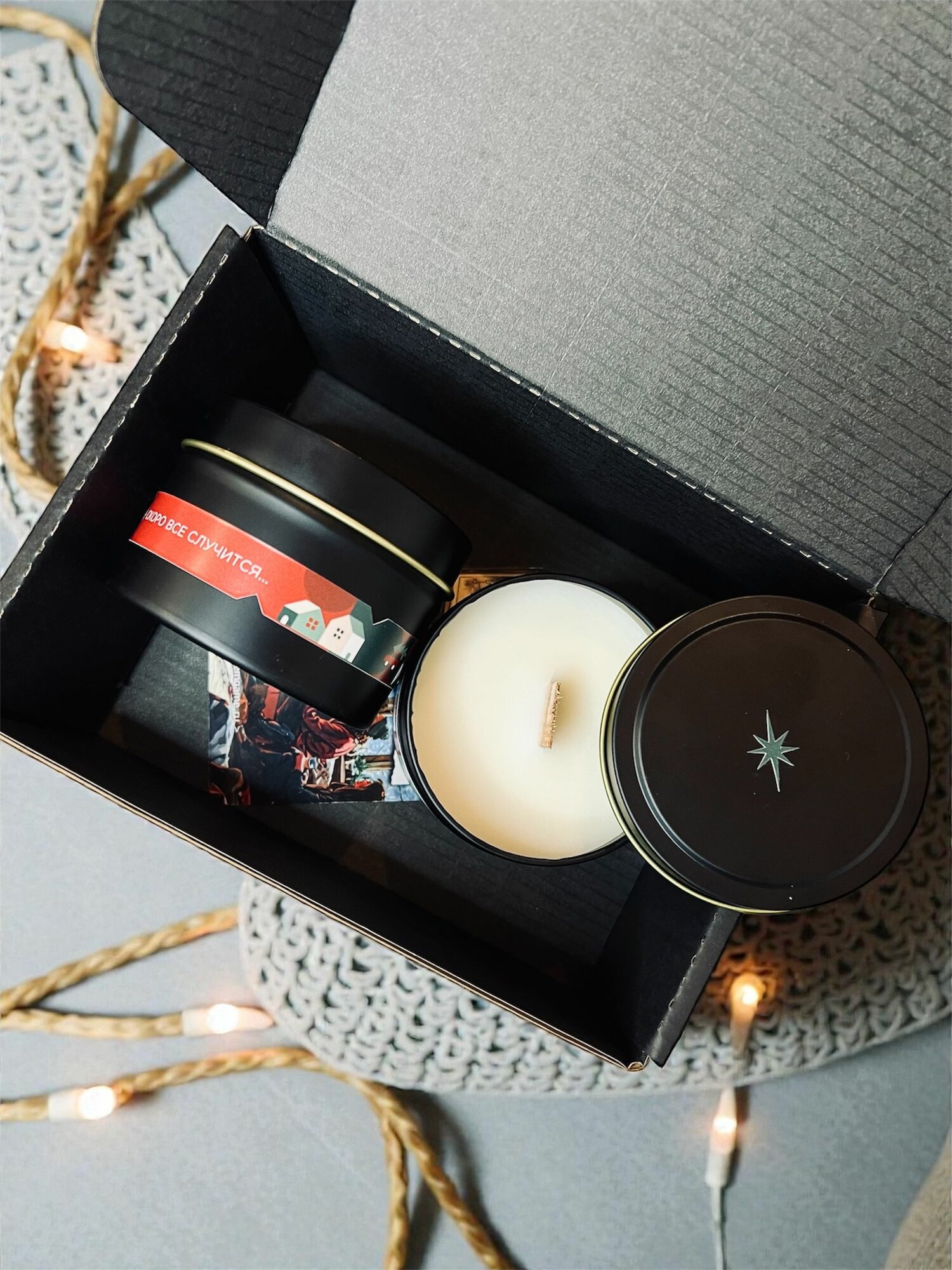 Подарочный набор - 2 свечи. Ароматическая свеча с деревянным фитилем. Новогодняя. Подарок на новый год. Мем батл. Ручная работа