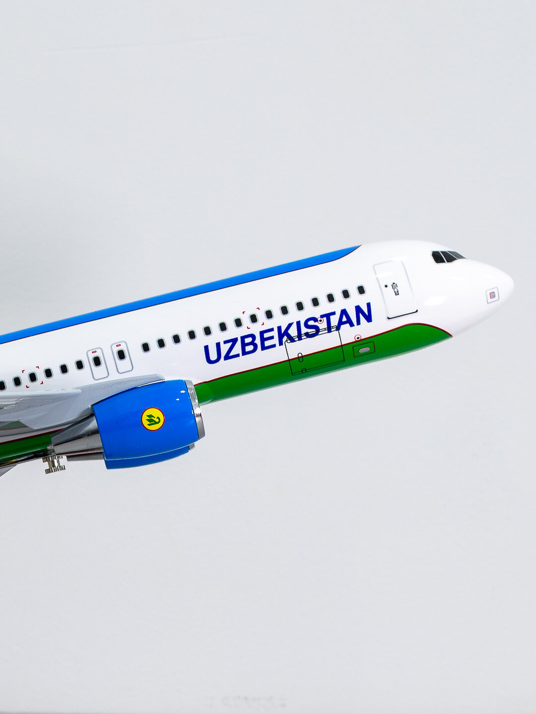 Модель самолёта Airbus A320, Uzbekistan Airways Uzairways 47 см Металл+пластик