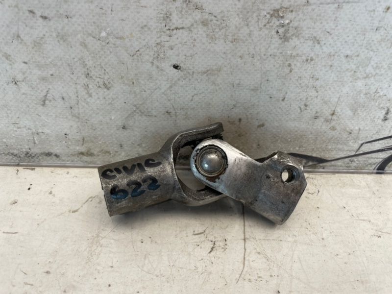 Рулевой карданчик Honda Civic Ferio 1998 53323S04003 EK2 D13B (с пробегом)