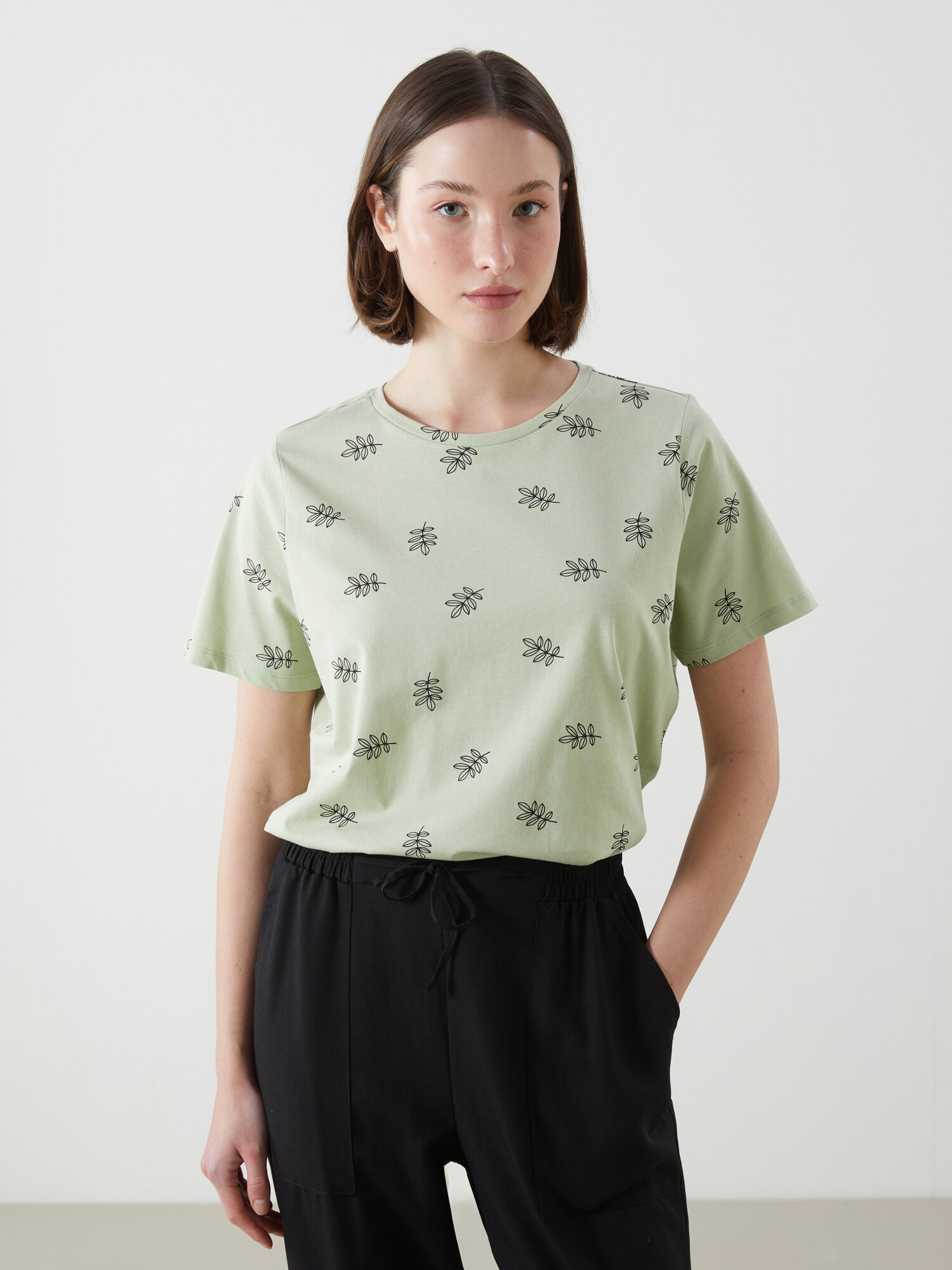 Футболка LC Waikiki, 1 шт., размер XL, light green