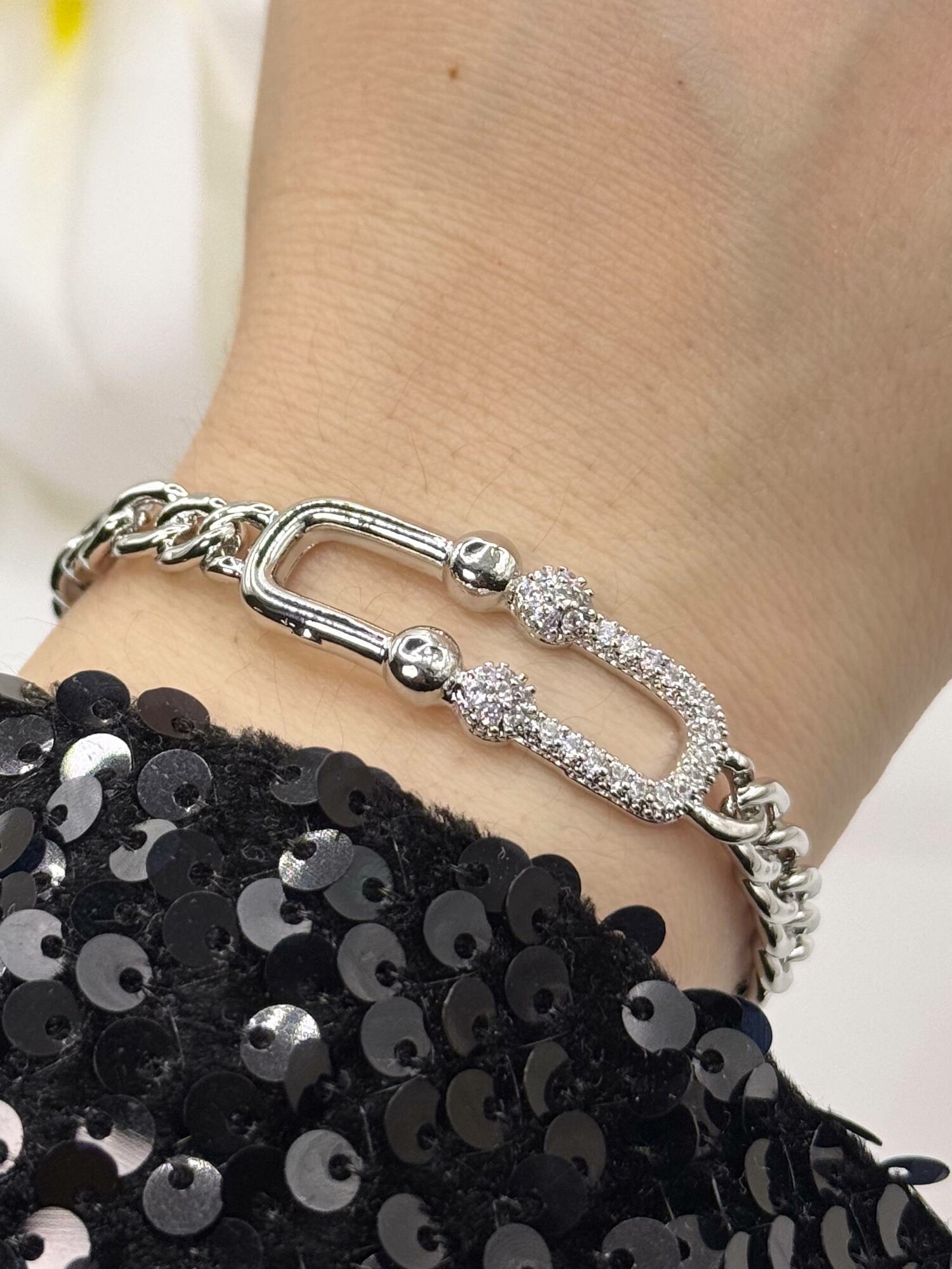 Браслет-бэнгл, фианит