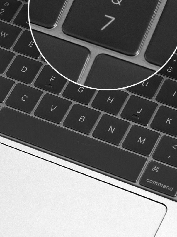 Защитная накладка на клавиатуру MacBook Pro 14/16 Air 13.6/15 Макбук Про 14/16 13/15 Европейская раскладка Цвет: Серый — фото 1