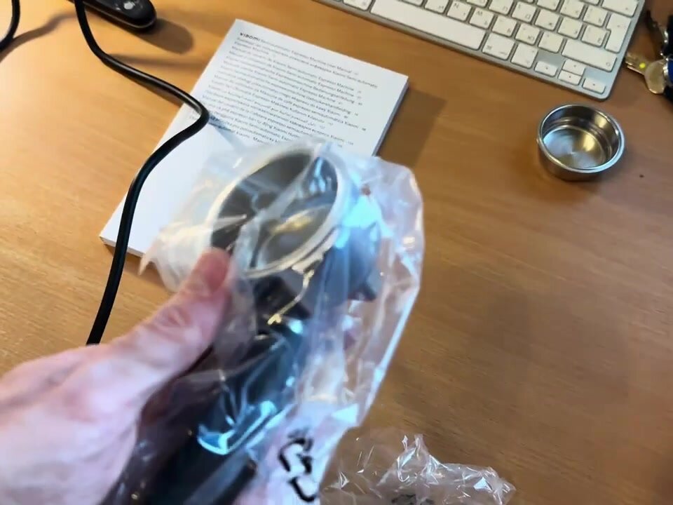 Картинки Кофемашина полуавтоматическая Xiaomi Semi-Automatic Espresso Machine (BHR9798EU) с капучинатором, черно-серая