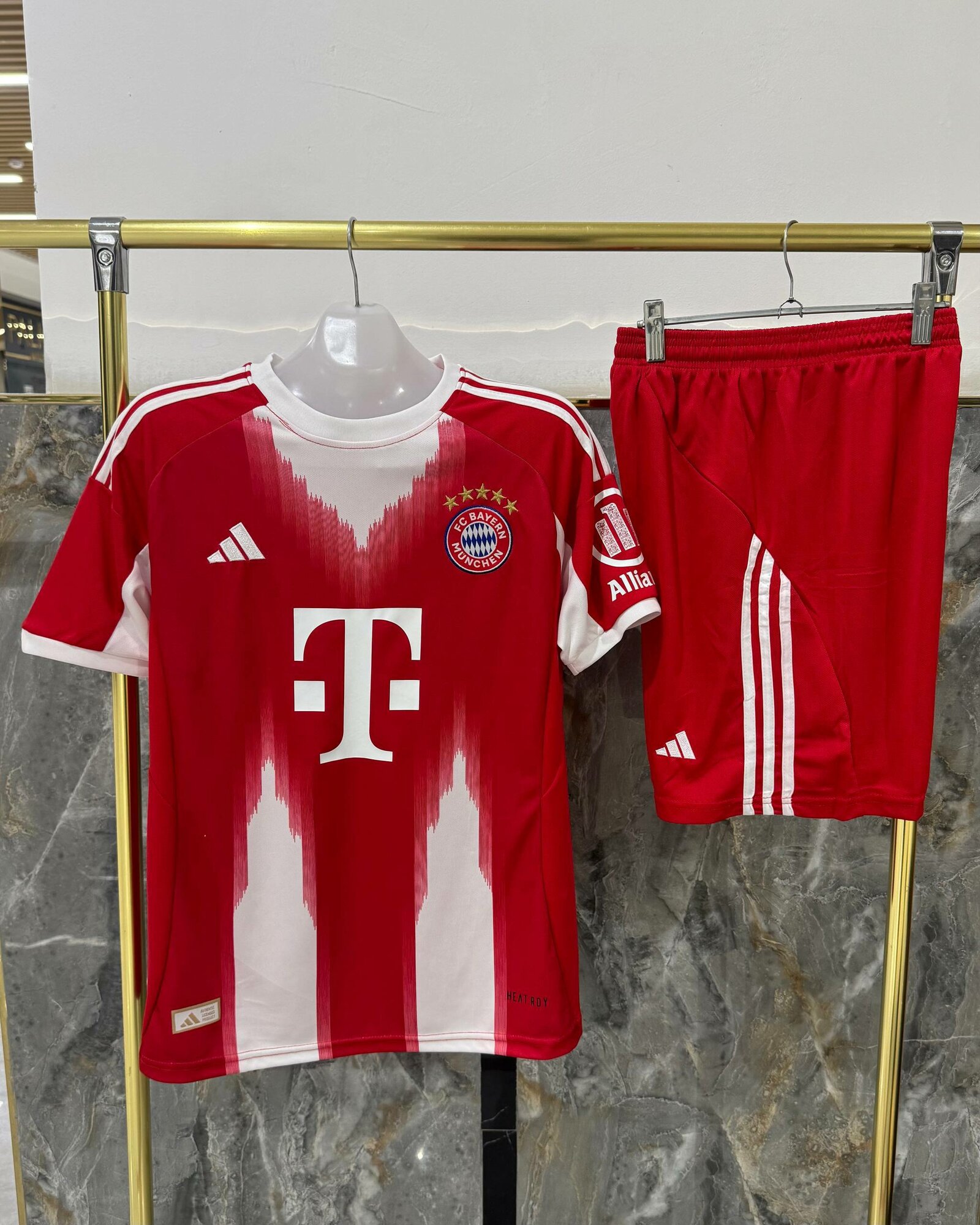 Форма спортивная