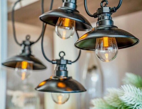 Изображение товара Светодиодная гирлянда из лампочек 'В стиле ретро', 10 экстра тёплых белых LED-огней, 5 м, коннектор, чёрный провод, уличная, Winter Deco ECO-010-E-IS4-BCCL-A