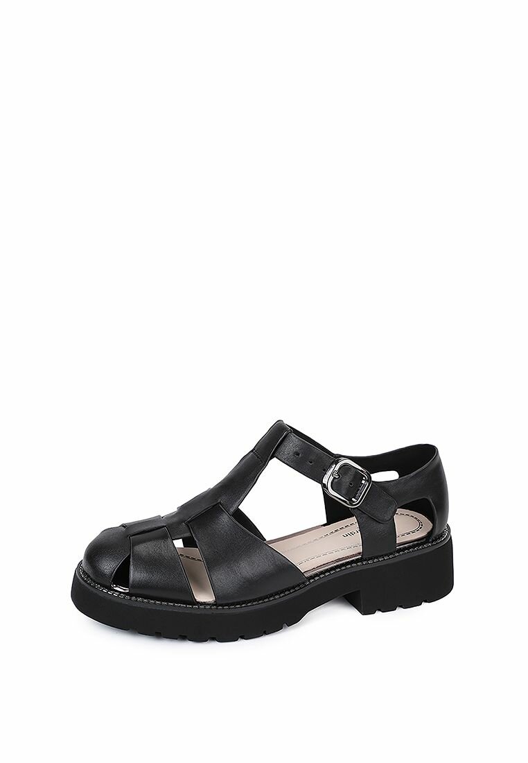 Сандалии Pierre Cardin