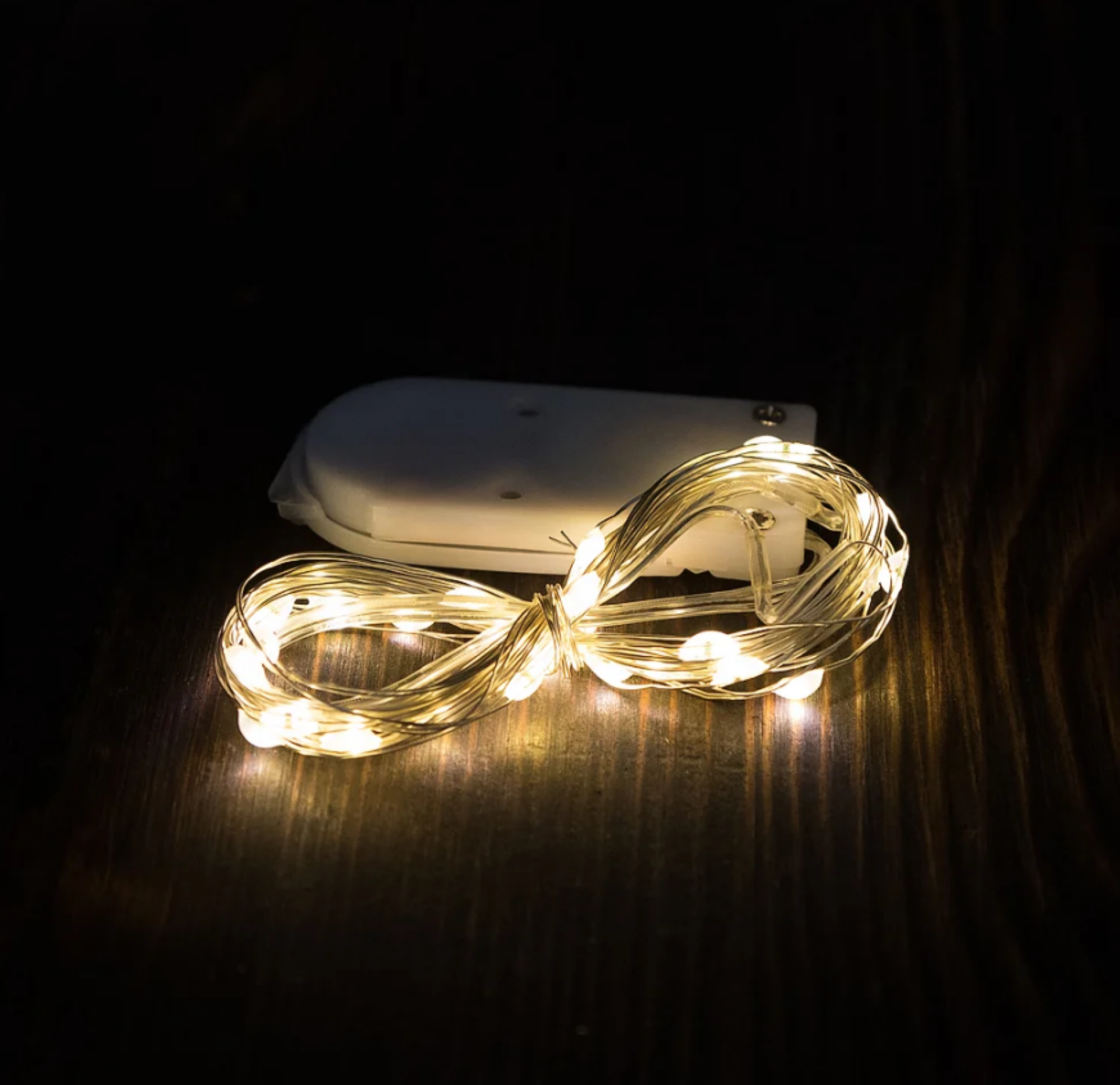 Новогодняя гирлянда светодиодная линейная, 30 LED, белая, нитка/ леска/ роса, 1 режим, 3 м, 2*CR2032