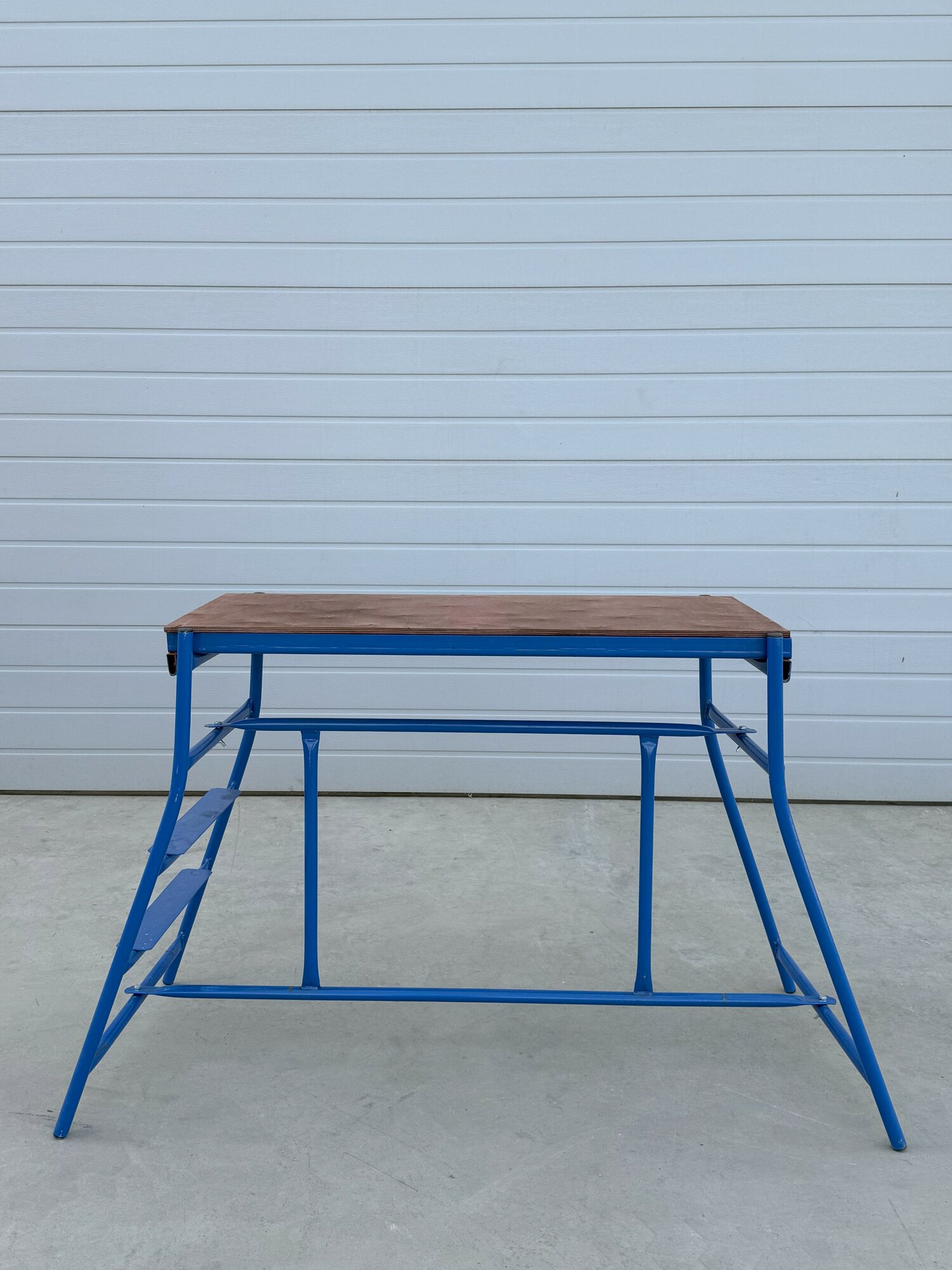 Столик малярный сборно-разборный сталь фанера высота 89 см