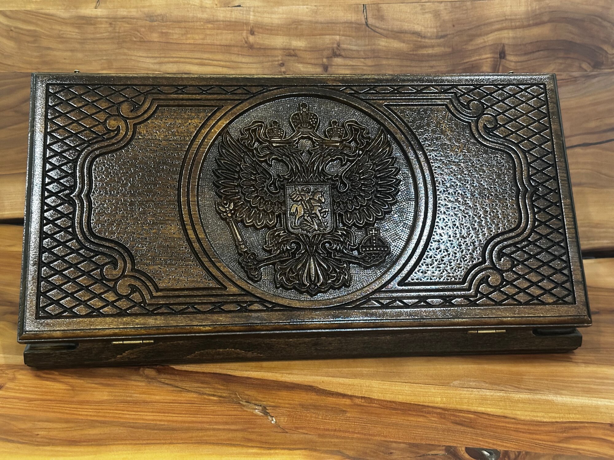 Нарды Handle Brand, деревянные, ручной работы, с гравировкой, коричневые, 50x25x6 см