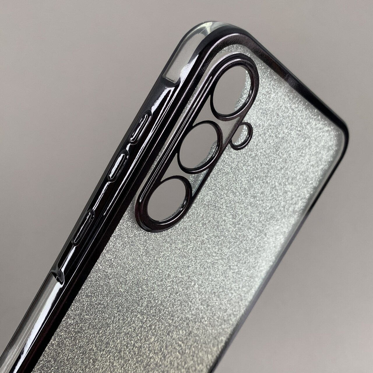 Чехол для смартфона Samsung Galaxy S23+ защитный, стильный, противоударный, ультратонкий и удобный