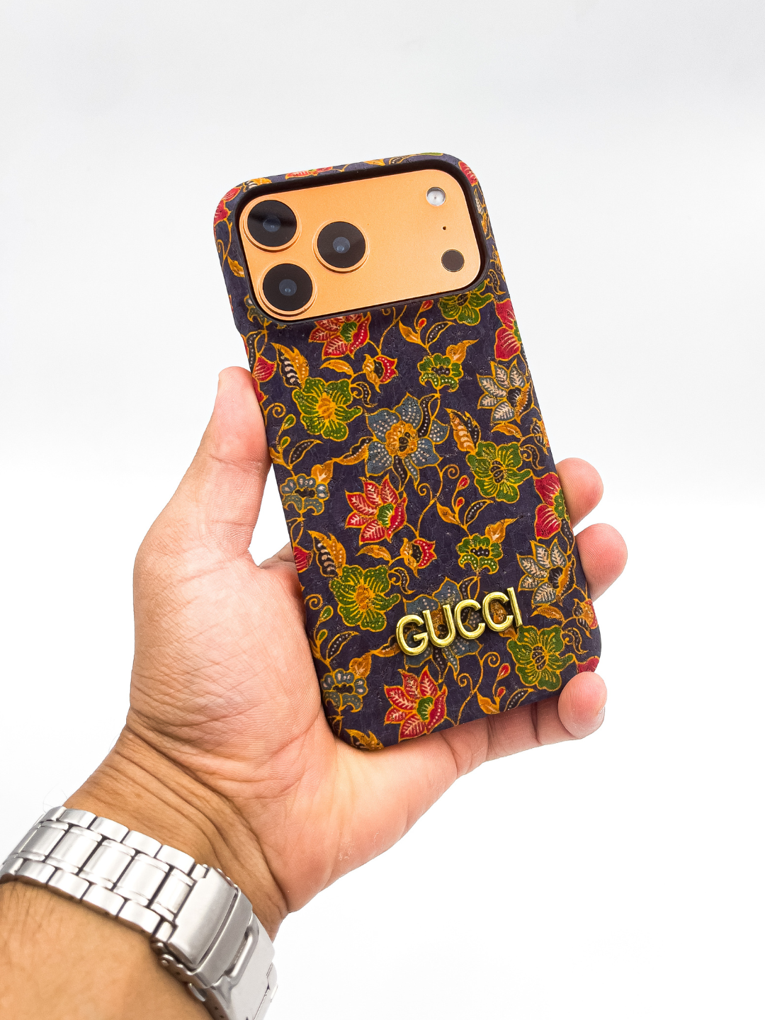 Чехол "GUCCI" для iPhone 17 Pro Max , необычный дизайн, уникальный внешний вид