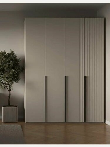 Изображение товара Распашной шкаф для одежды и хранения вещей Шарлотта четырехдверный, с доводчиками, с полками, с ящиками, со штангой, 180х56.4х239.8 см, Кашемир бежевый, Софт пудра