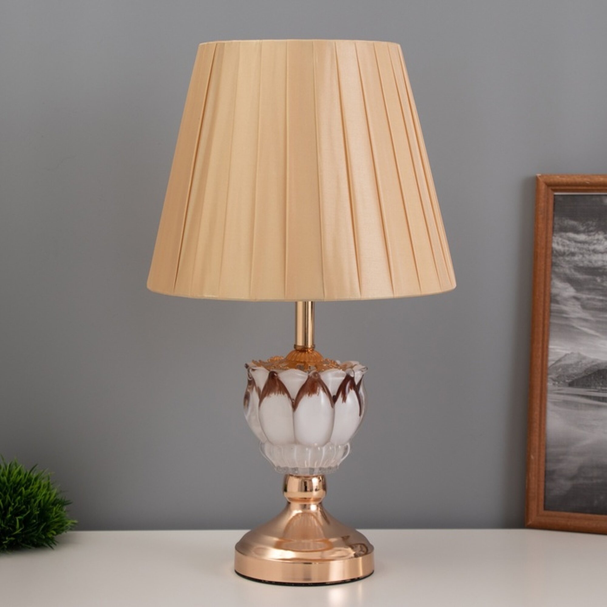 Лампа настольная «Инез» 1×40 Вт Е27 1×4 Вт LED золото/бежевый 25×25×45 см