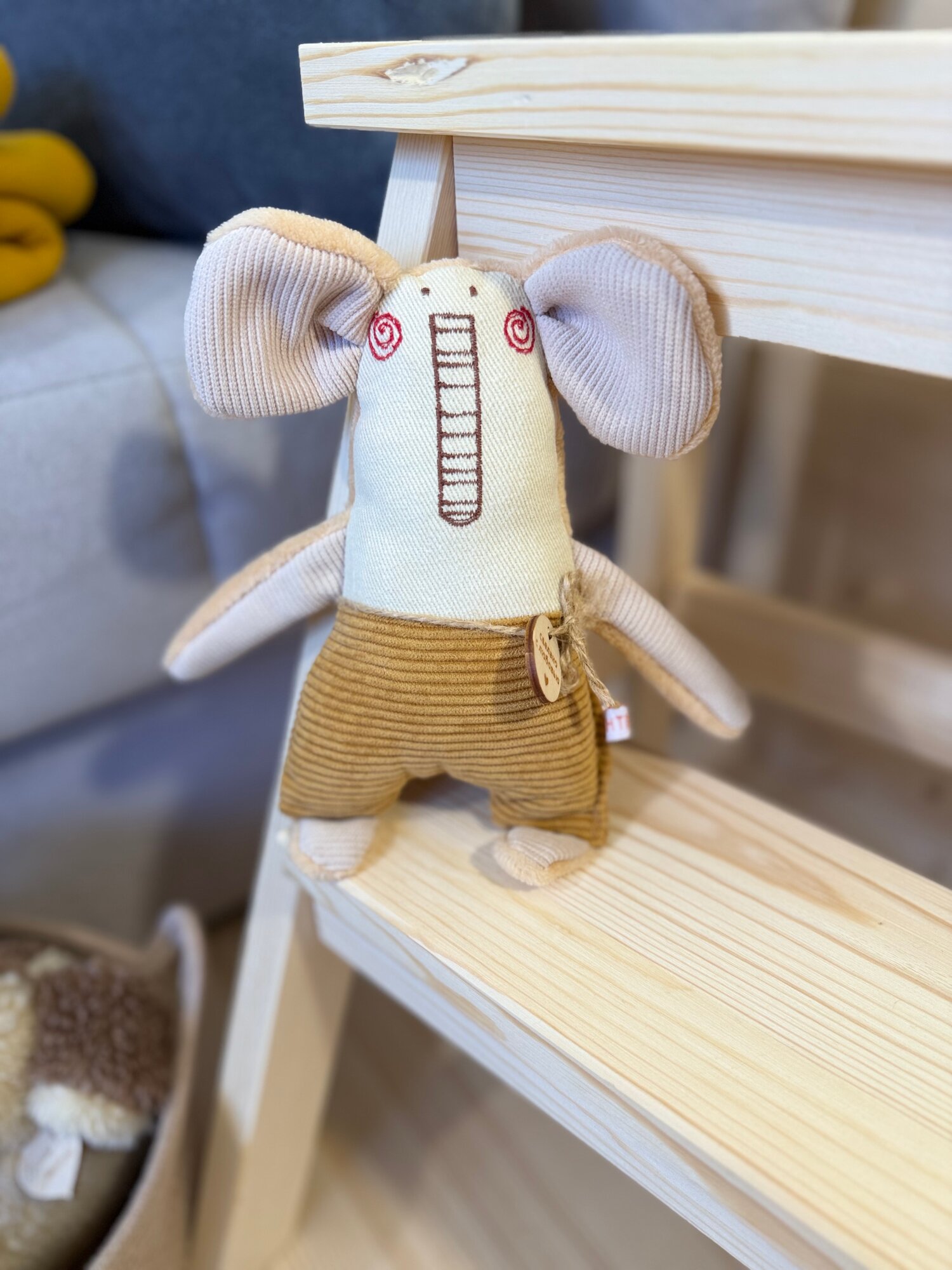 Игрушки Игрушка для мелких и средних собак AHTEЙKA Слоник с пищалкой