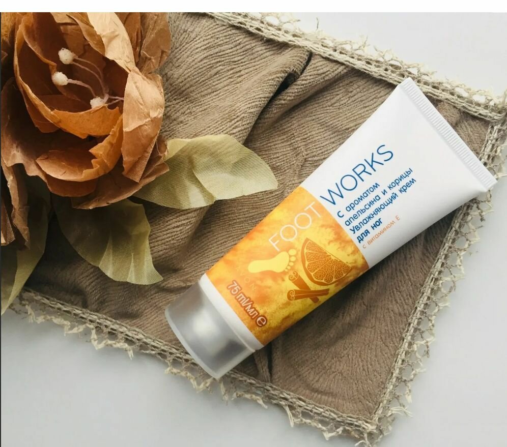 Изображение AVON Скраб для ног с ароматом апельсина и корицы (новый дизайн) 75 мл