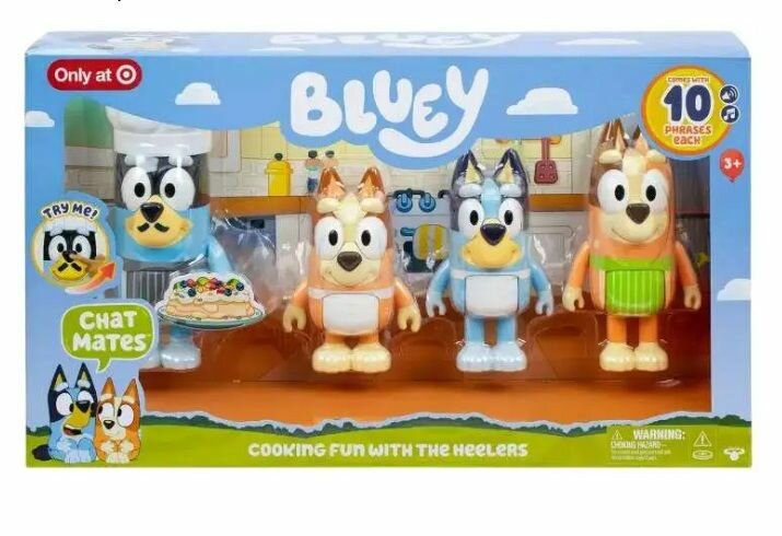 Игровой набор Bluey Блуи готовим вместе с эксклюзивным набором из 4 говорящих фигурок Bluey Семья Блуи и его друзья