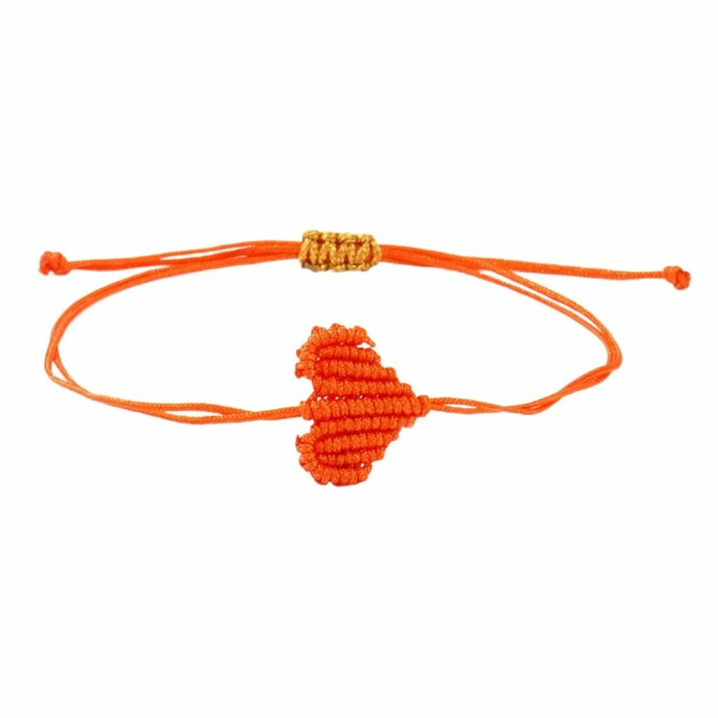 Браслет из конопли с сердечком