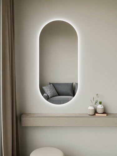 Изображение товара Зеркало настенное 130х60 см. BLX MIRROR М6 фигурное с подсветкой холодный свет 6000К