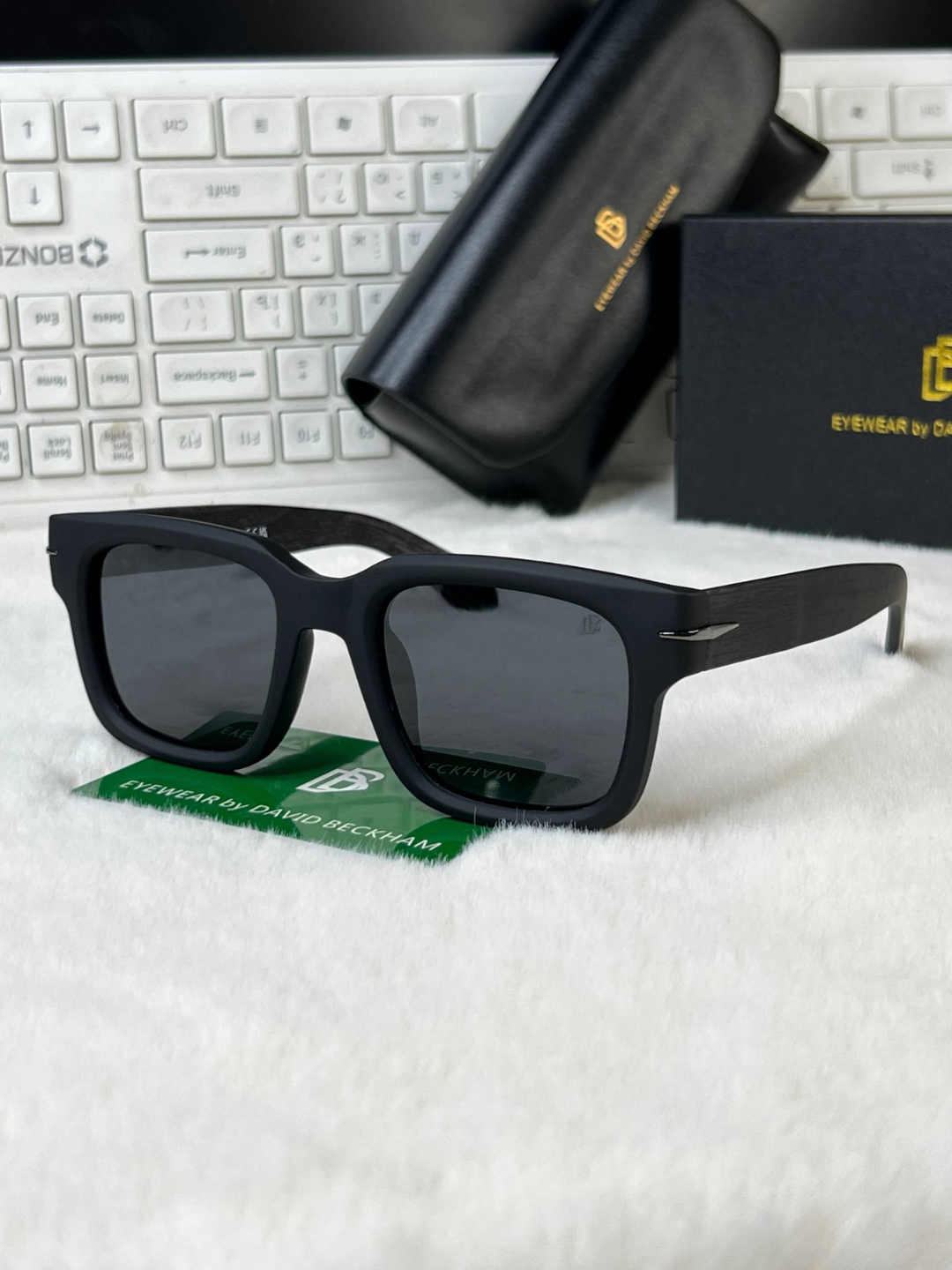 Солнцезащитные очки