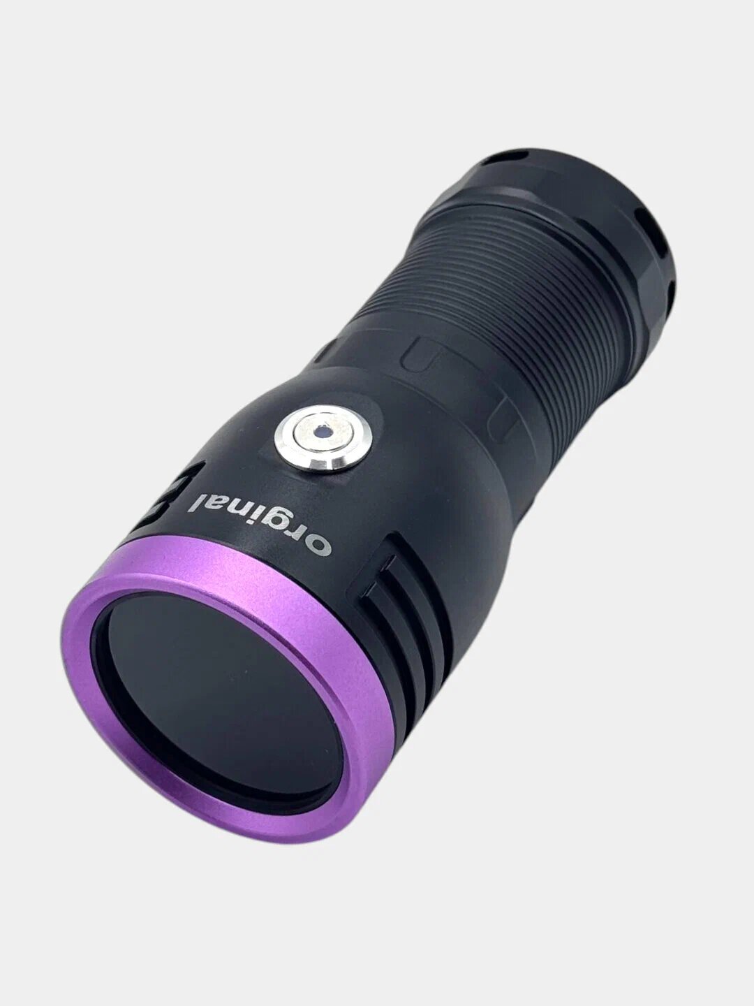 Ультрафиолетовый фонарь покажет краску на авто, защитные знаки на деньгах