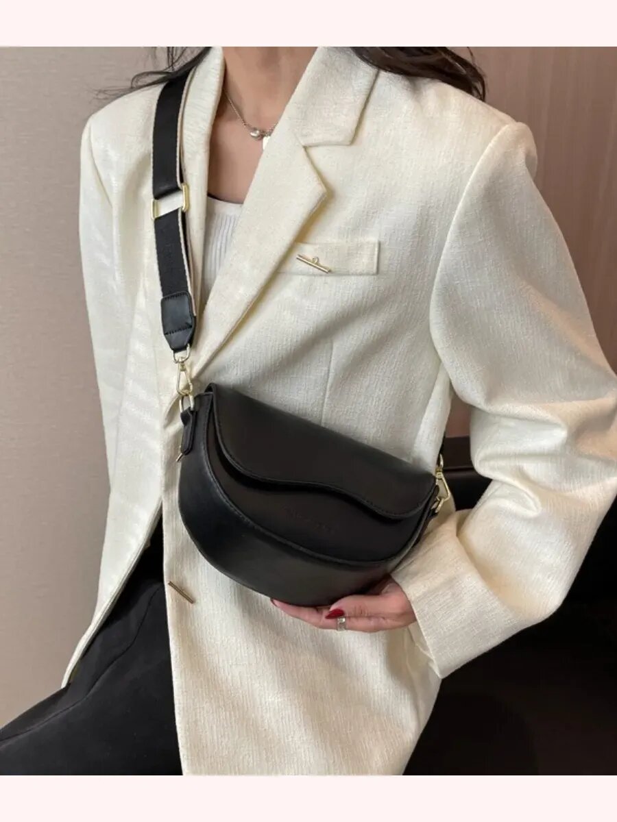 Сумка багет