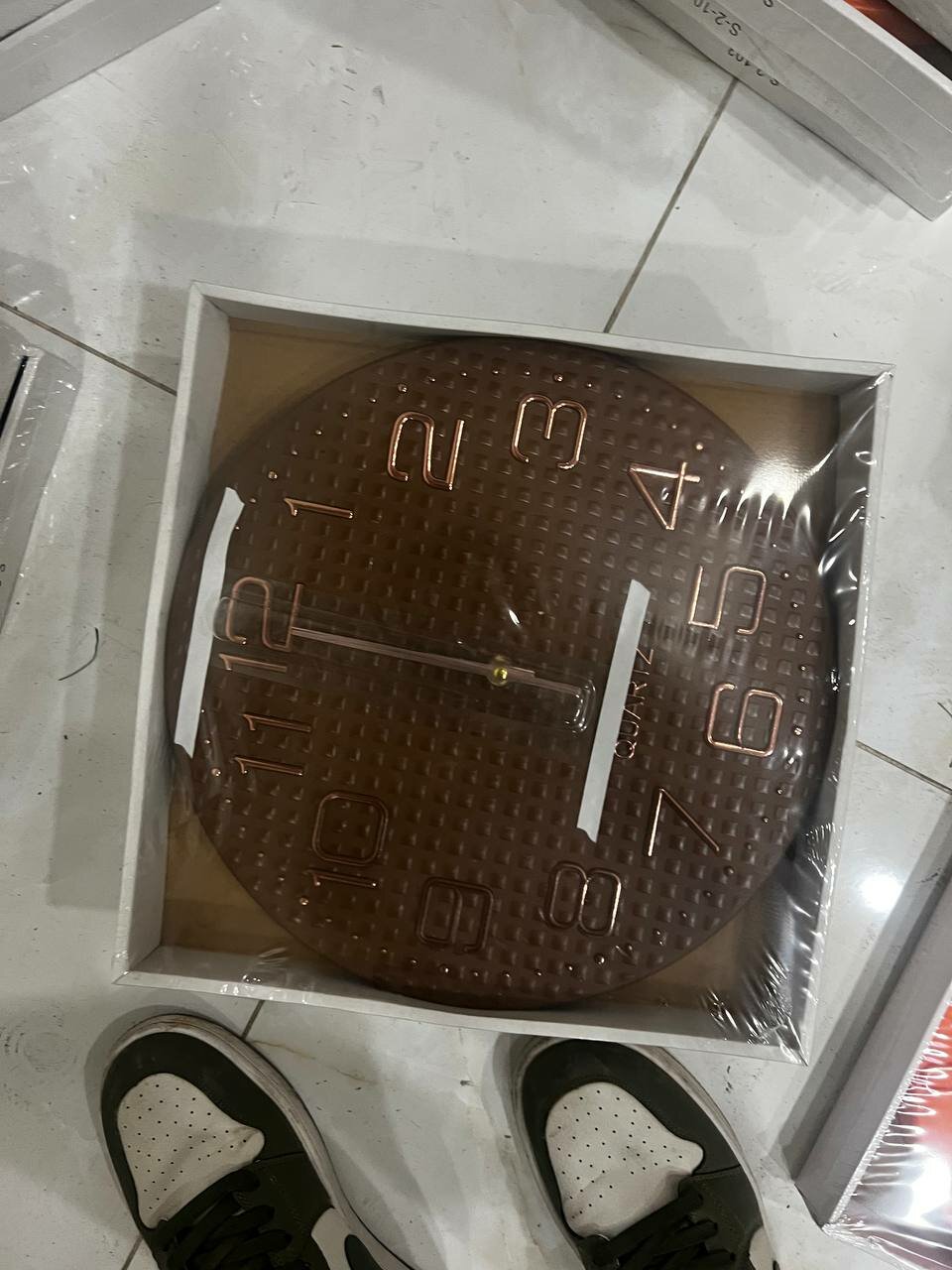 Настенные часы , современный дизайн, высококачественный продукт, 30см