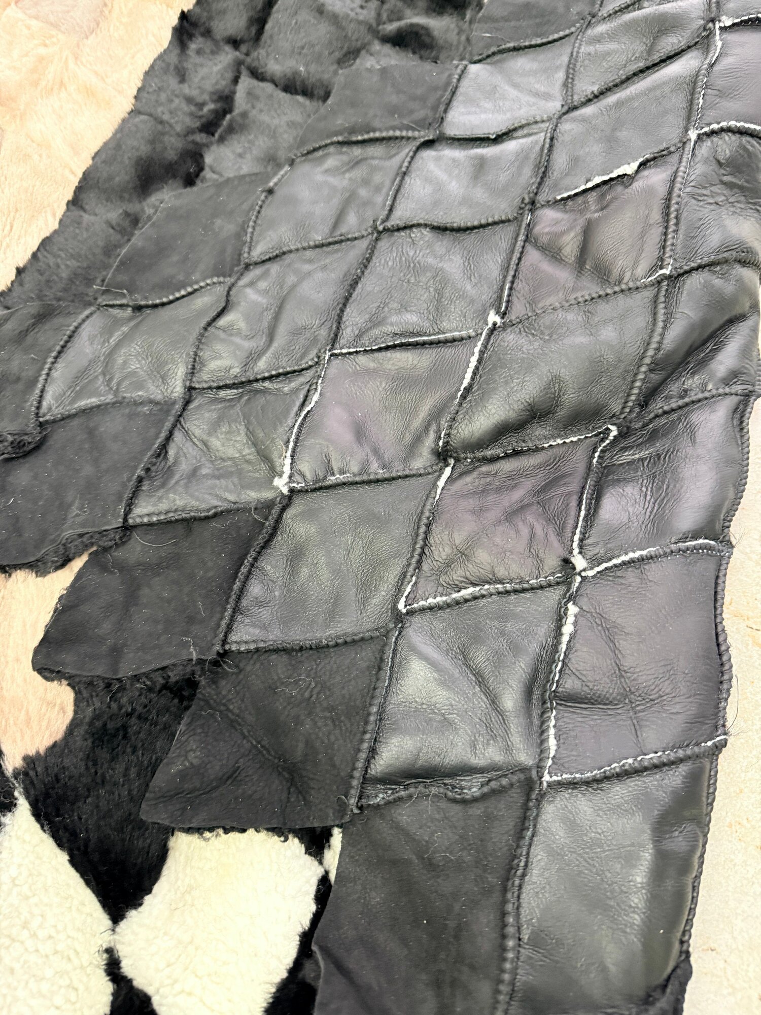 Покрывало меховое ковер из шкуры овчины — фото 1