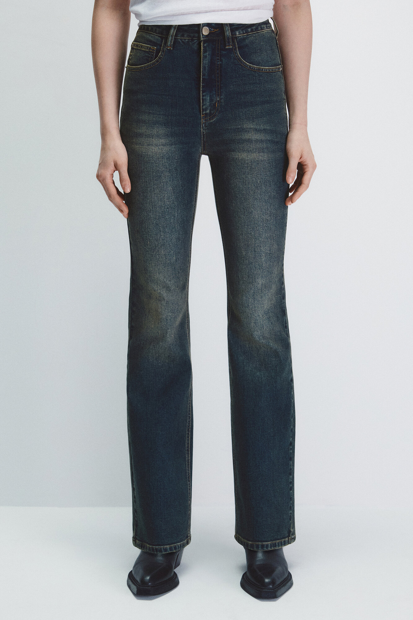 Джинсы клеш Befree Весна-Лето 2025 размер S/164 темный тинт