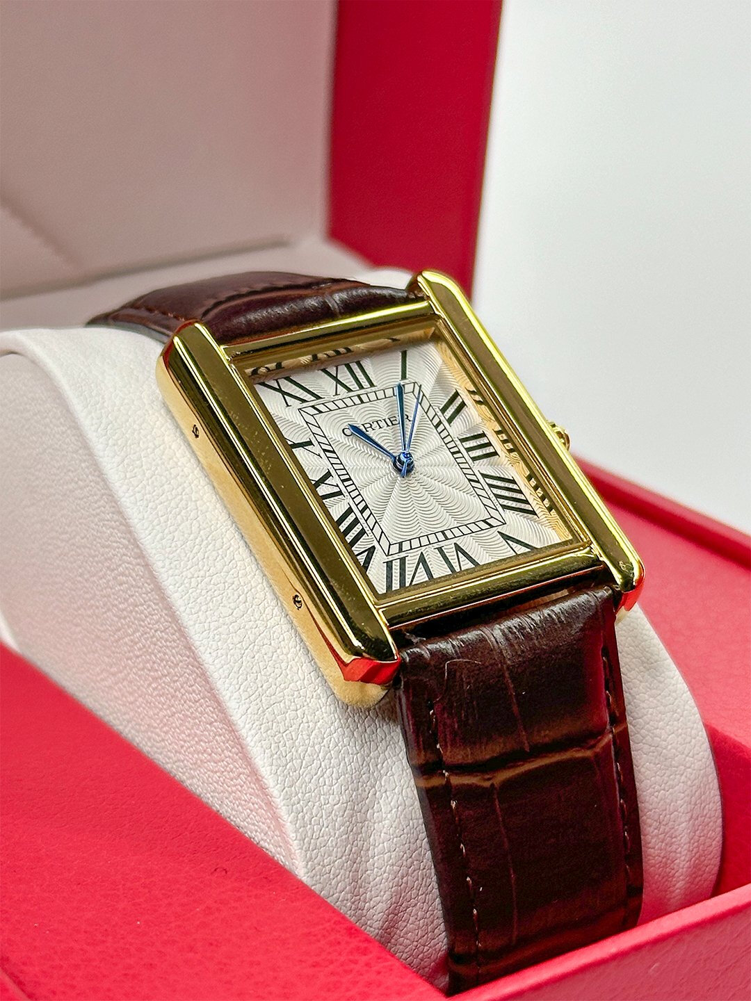 Наручные часы Классика