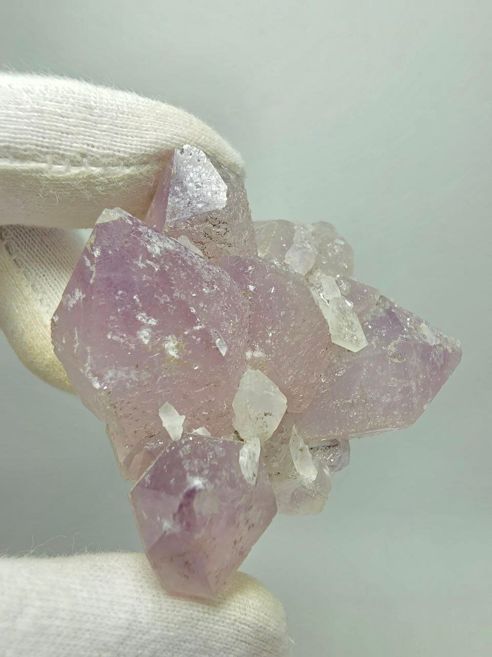 Друза кварца (аметистового) 45 мм, 16 г. — фото 1