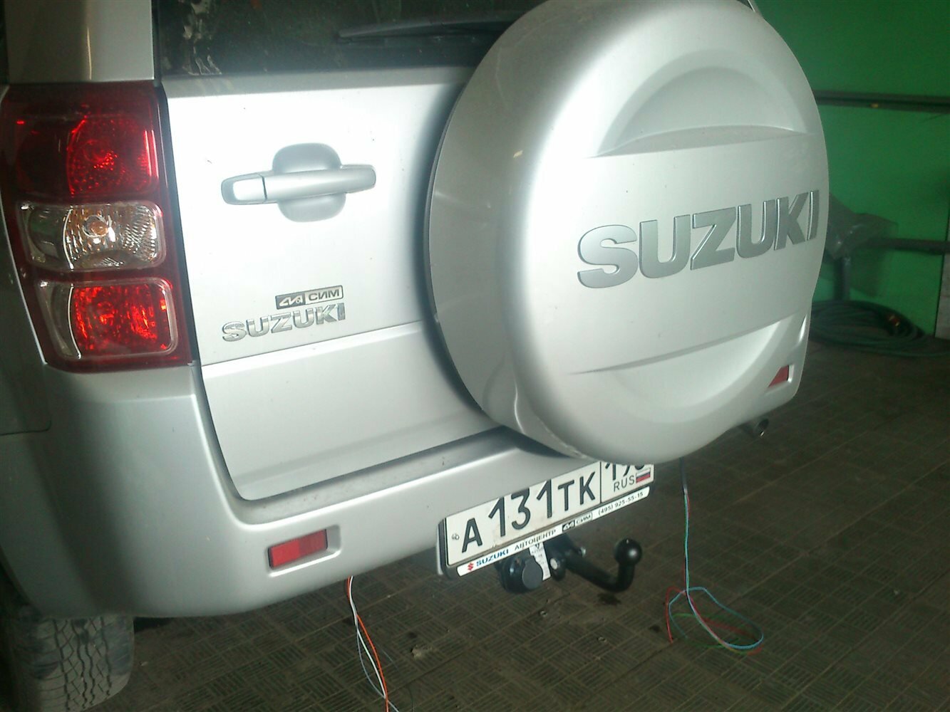 Фаркоп для Suzuki Grand Vitara II 3d (2005-) (без электрики) (паспорт и сертификат) AvtoS. SZ08