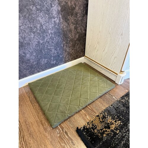 Лежанка для кошек и собак 65*50 (мебельный велюр + поролон).