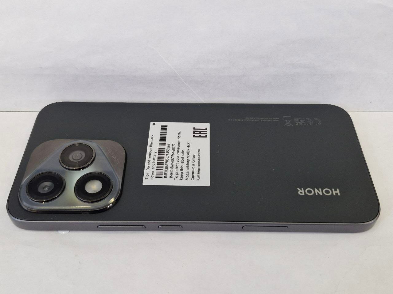 Смартфон HONOR 400 Lite 8/256 ГБ, 6,7", MTK 7025 Ultra, Бархатно-Черный,(Ростест) 0000