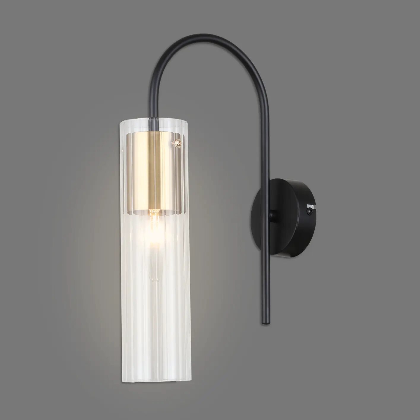 Светильник бра настенный Escada Fluid 2112/1A цвет черный