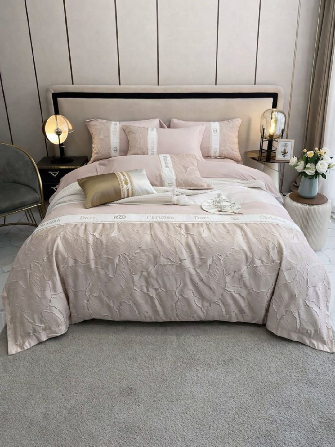 Постельное бельё, сатин, 2 наволочки, пододеяльник, размер 2-спальный, цвет молочный