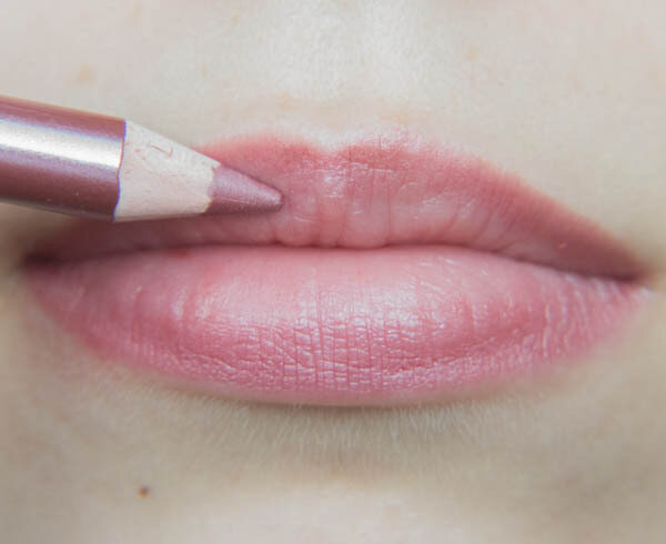 El Corazon Карандаш для губ №212 Elegant Pink — фото 1