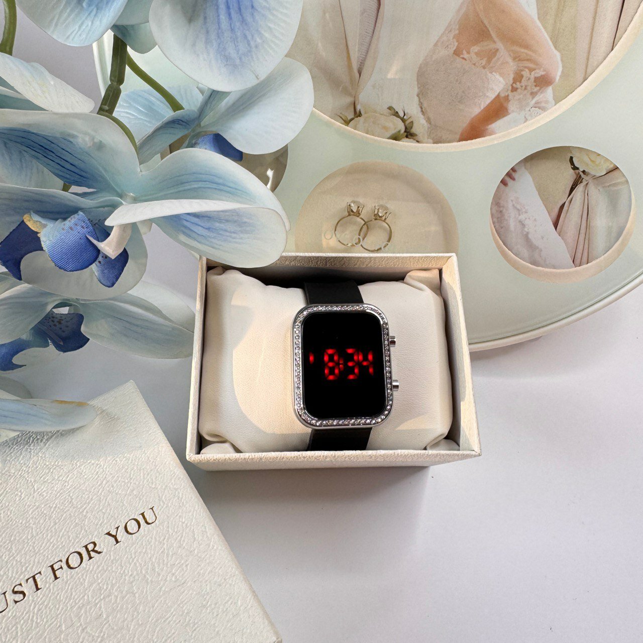 Наручные часы