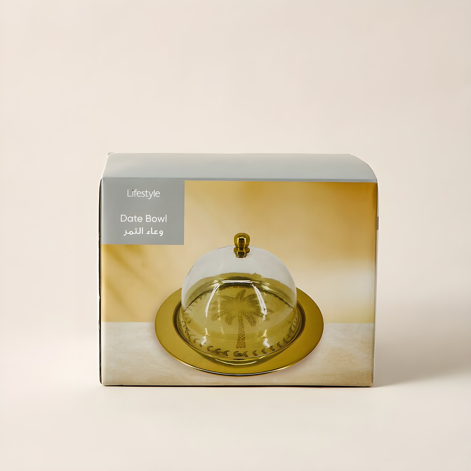 Золотистая ваза для фиников 'Date Bowl' с крышкой от брэнда 'Lifestyle'.