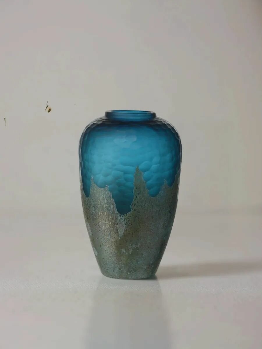 Ваза стеклянная интерьерная, 9*18*33см, настольная, интерьерная — фото 1